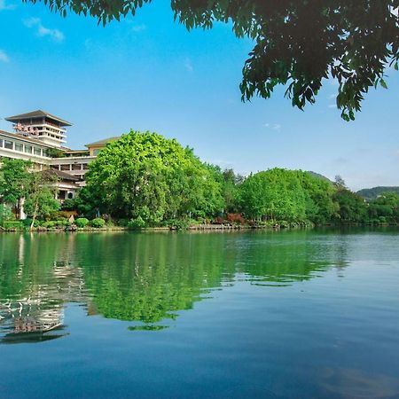 Guilin Ronghu Hotel Екстериор снимка