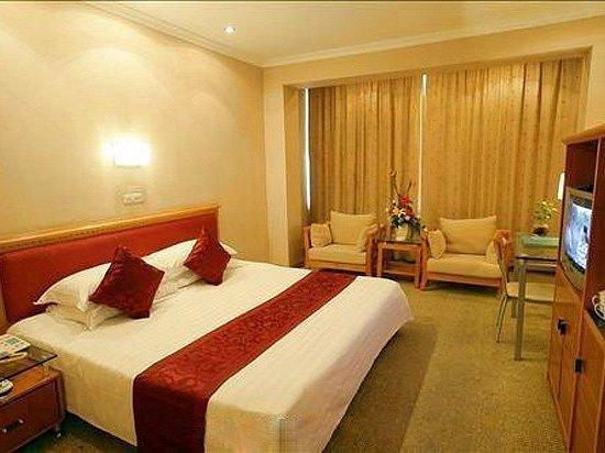 Guilin Ronghu Hotel Стая снимка