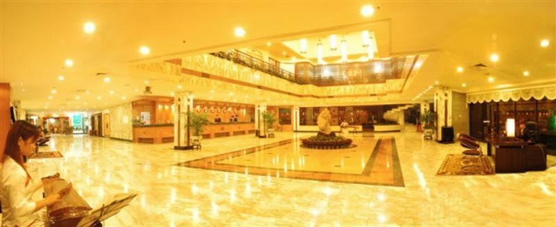 Guilin Ronghu Hotel Екстериор снимка